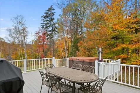 660 Dalewood Road Jamaica VT 05343