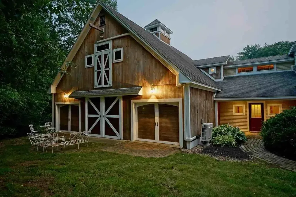 606 Greenland Road Portsmouth NH 03801
