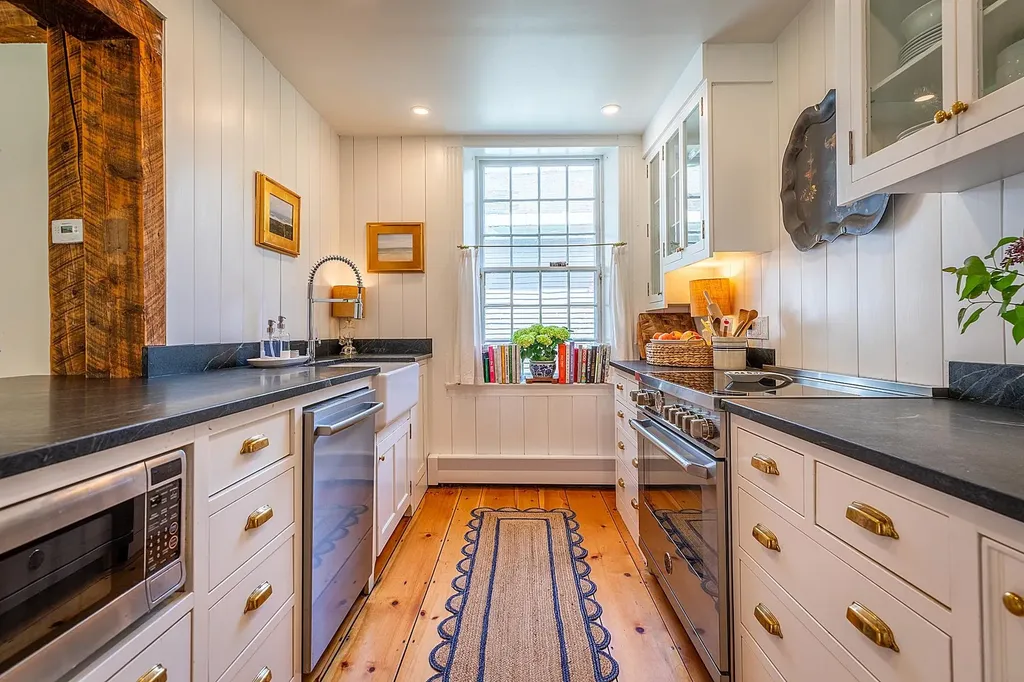 4980 South Road Woodstock VT 05071