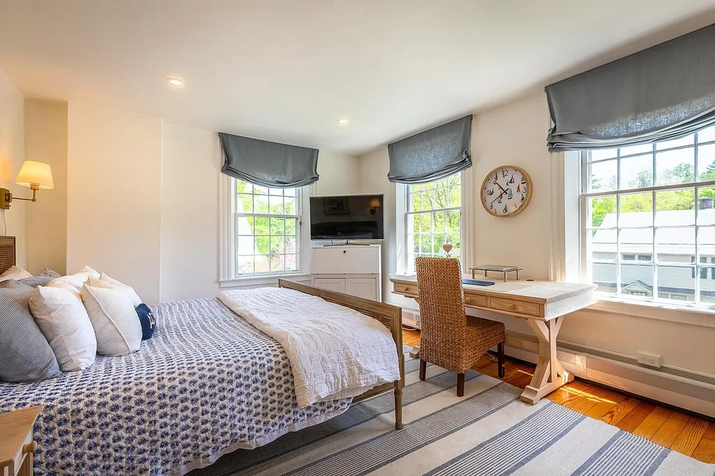 4980 South Road Woodstock VT 05071