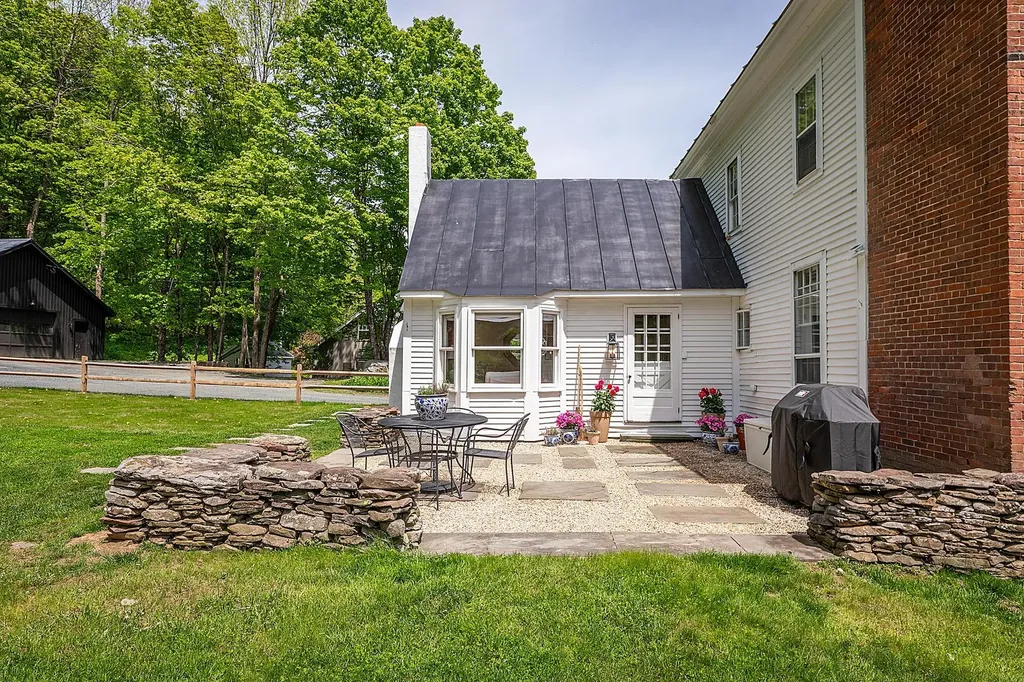 4980 South Road Woodstock VT 05071