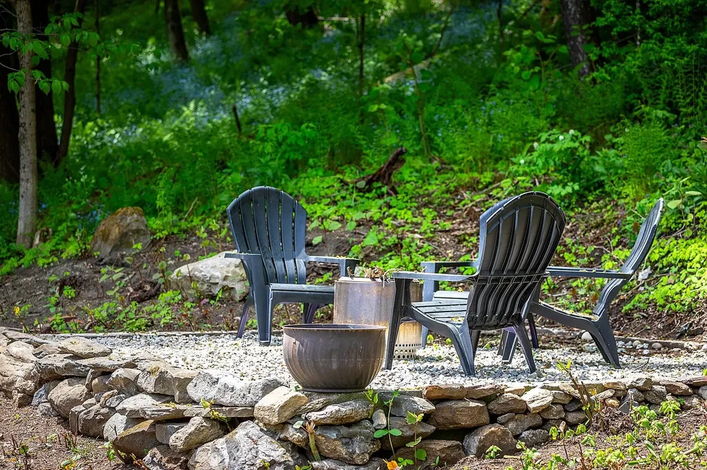 4980 South Road Woodstock VT 05071