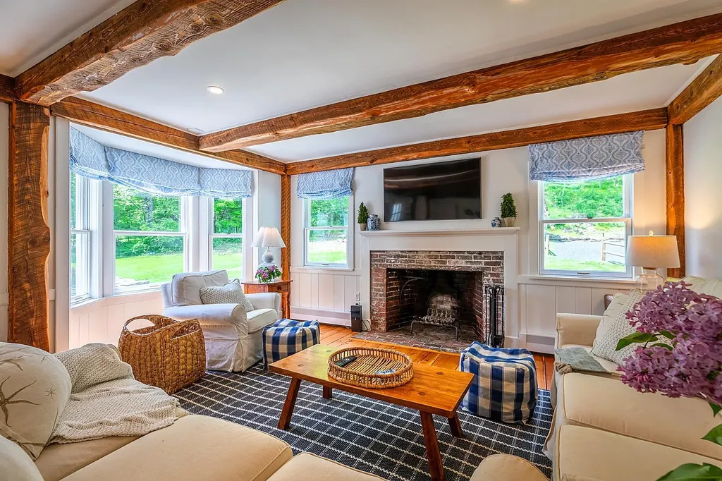 4980 South Road Woodstock VT 05071