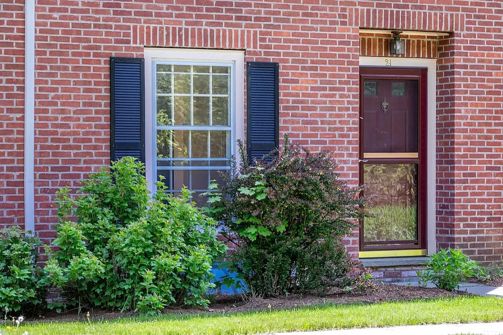 21 Townhouse Way Woodstock VT 05091