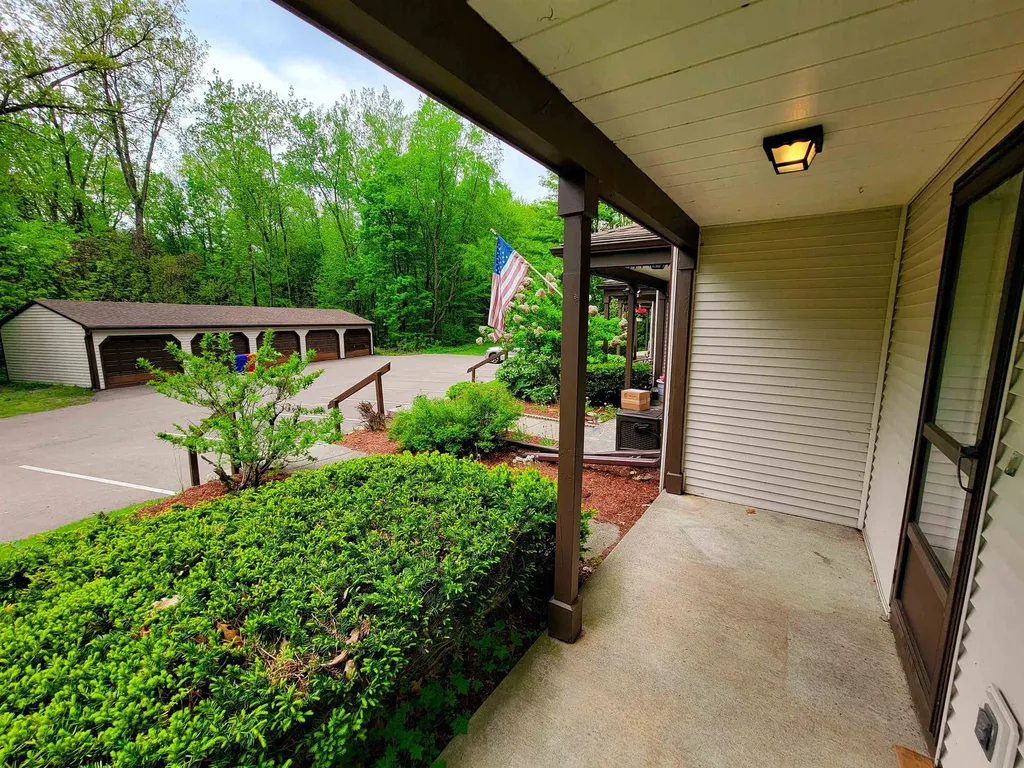 156 Whispering Pines Colchester VT 05446