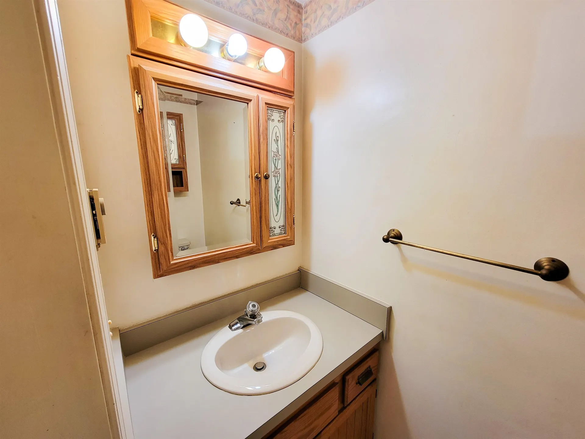 156 Whispering Pines Colchester VT 05446