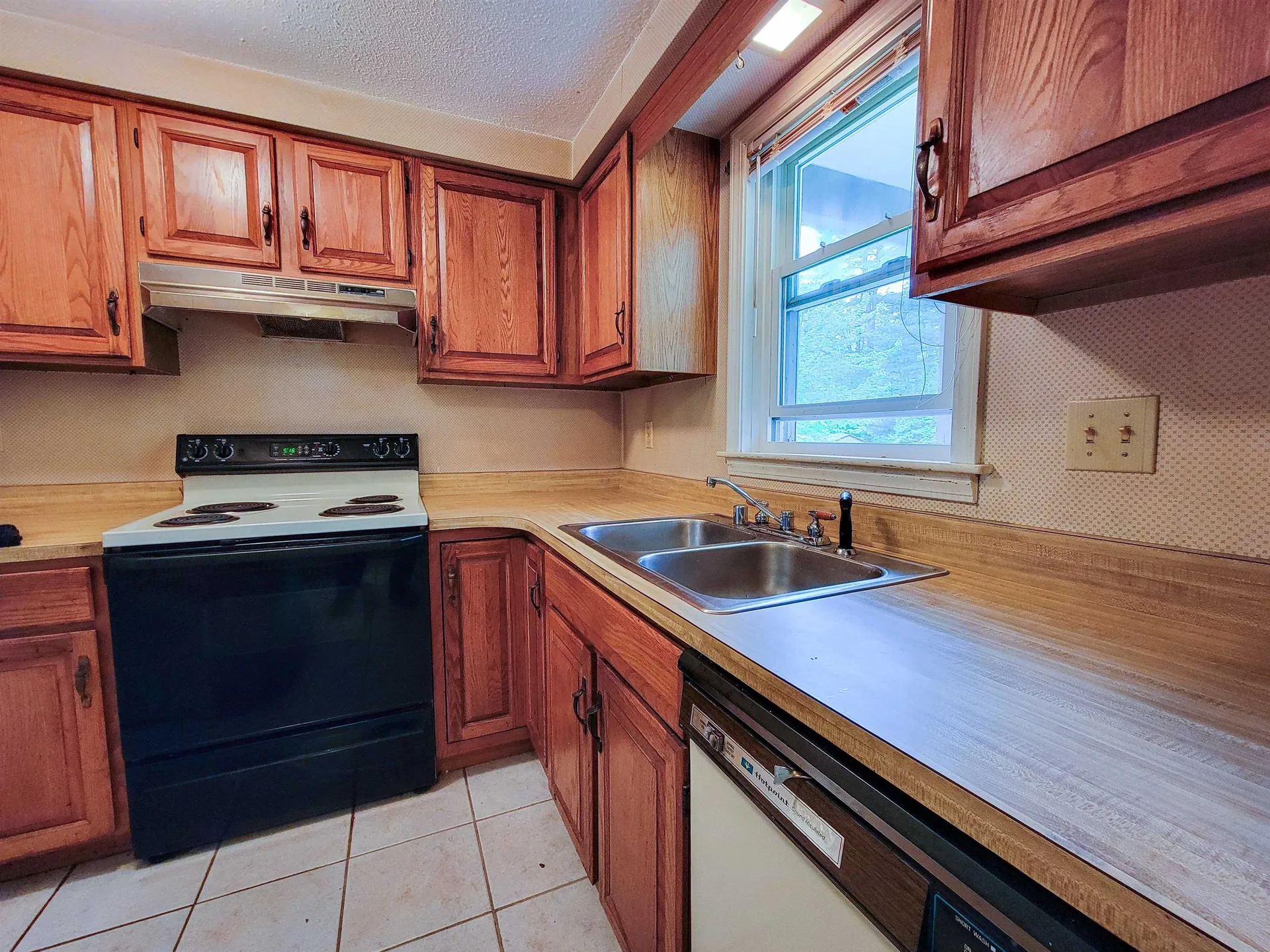 156 Whispering Pines Colchester VT 05446