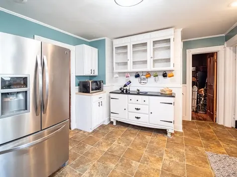 287 East Main Street Poultney VT 05764