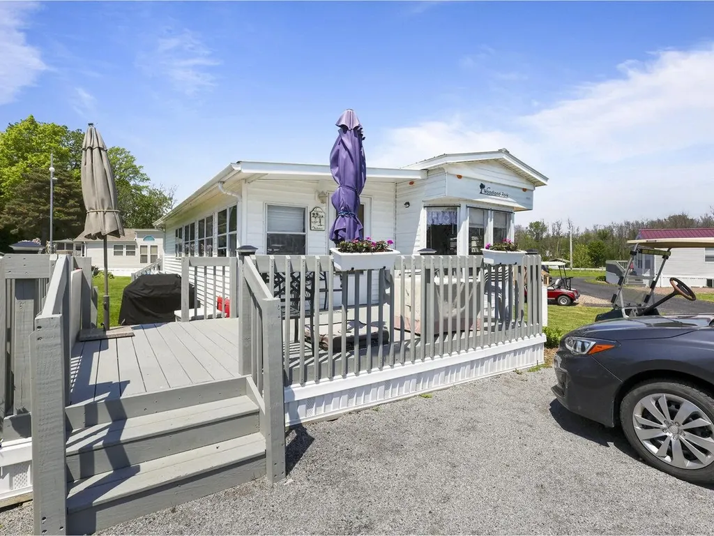 5 Driftwood Lane South Hero VT 05486