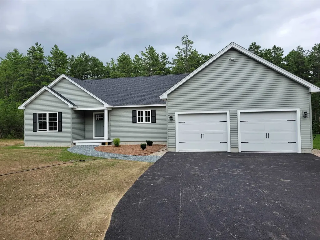 120 Silver Pine Lane Tamworth NH 03886