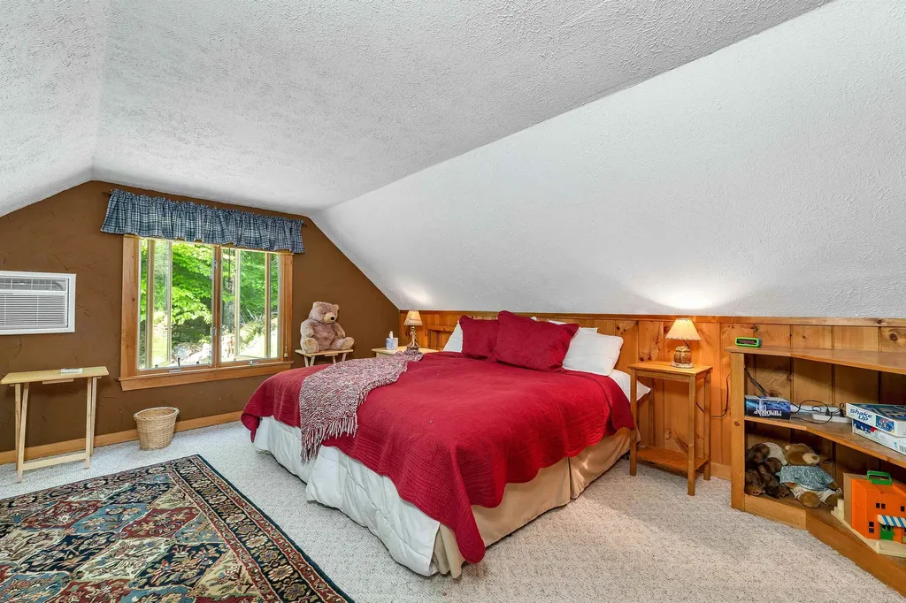 316 Sleeper Island Alton NH 03810