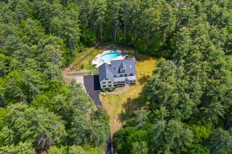 21 Simeon Wilson Road Amherst NH 03031
