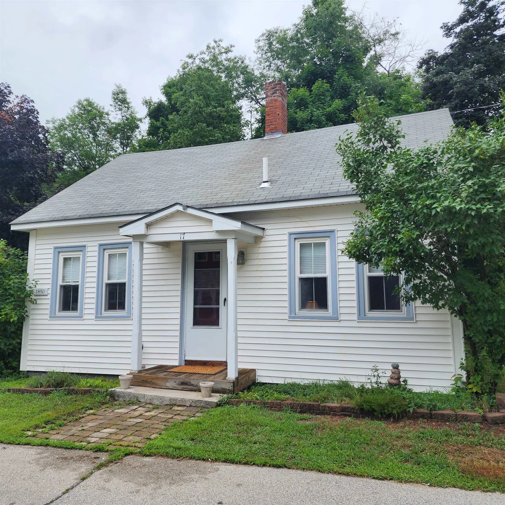 17 Sleepy Street Newbury NH 03255