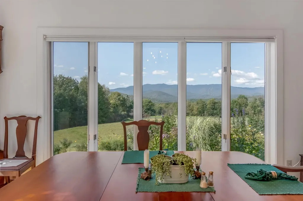 141 Old Farm Lane Warren VT 05674