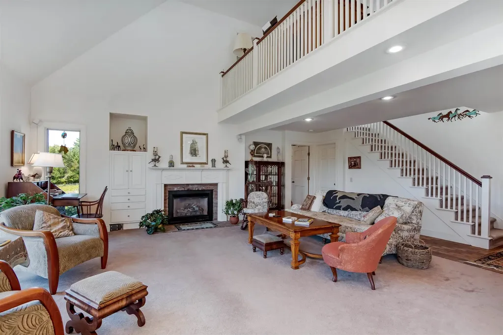 141 Old Farm Lane Warren VT 05674