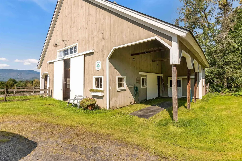 141 Old Farm Lane Warren VT 05674