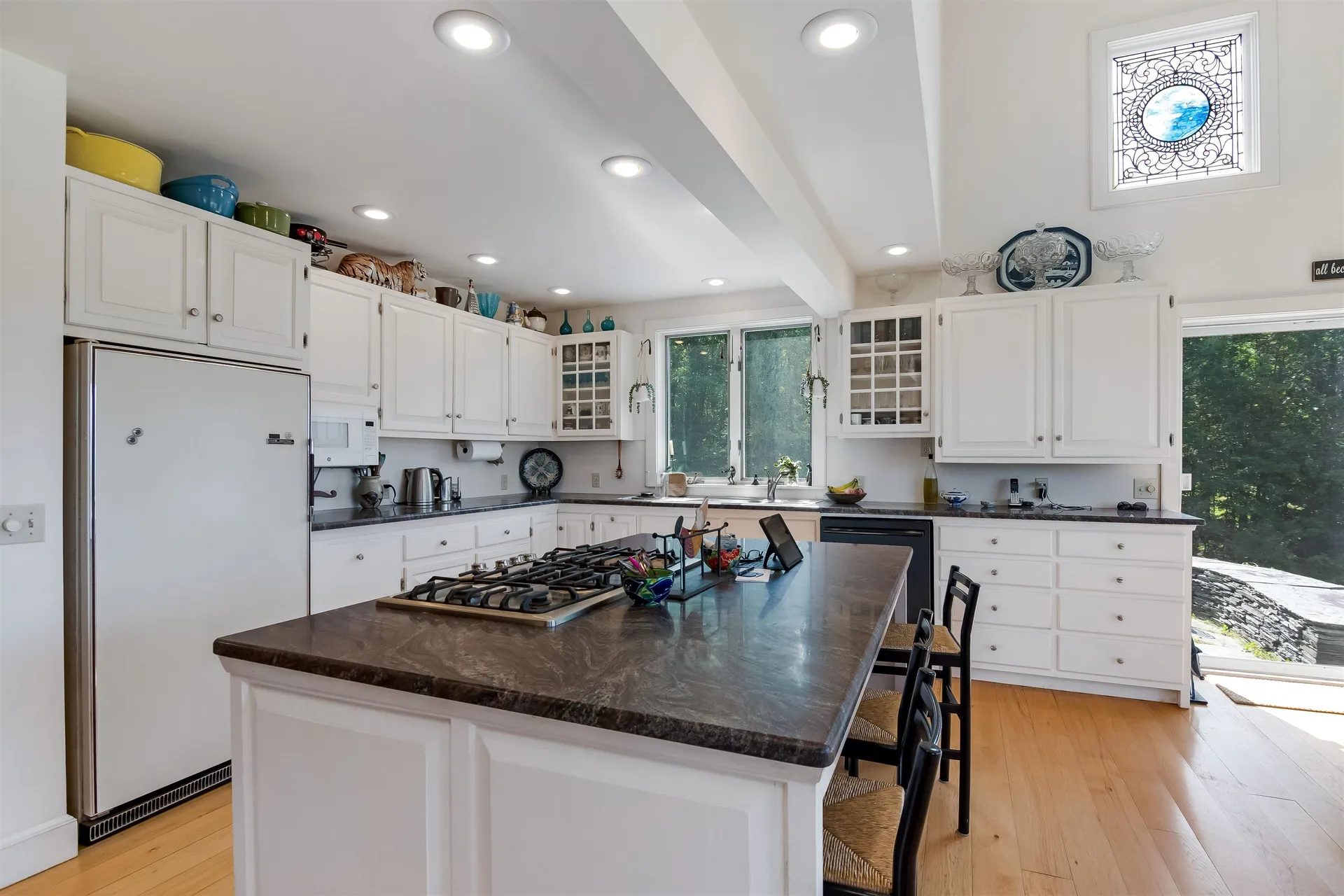 141 Old Farm Lane Warren VT 05674