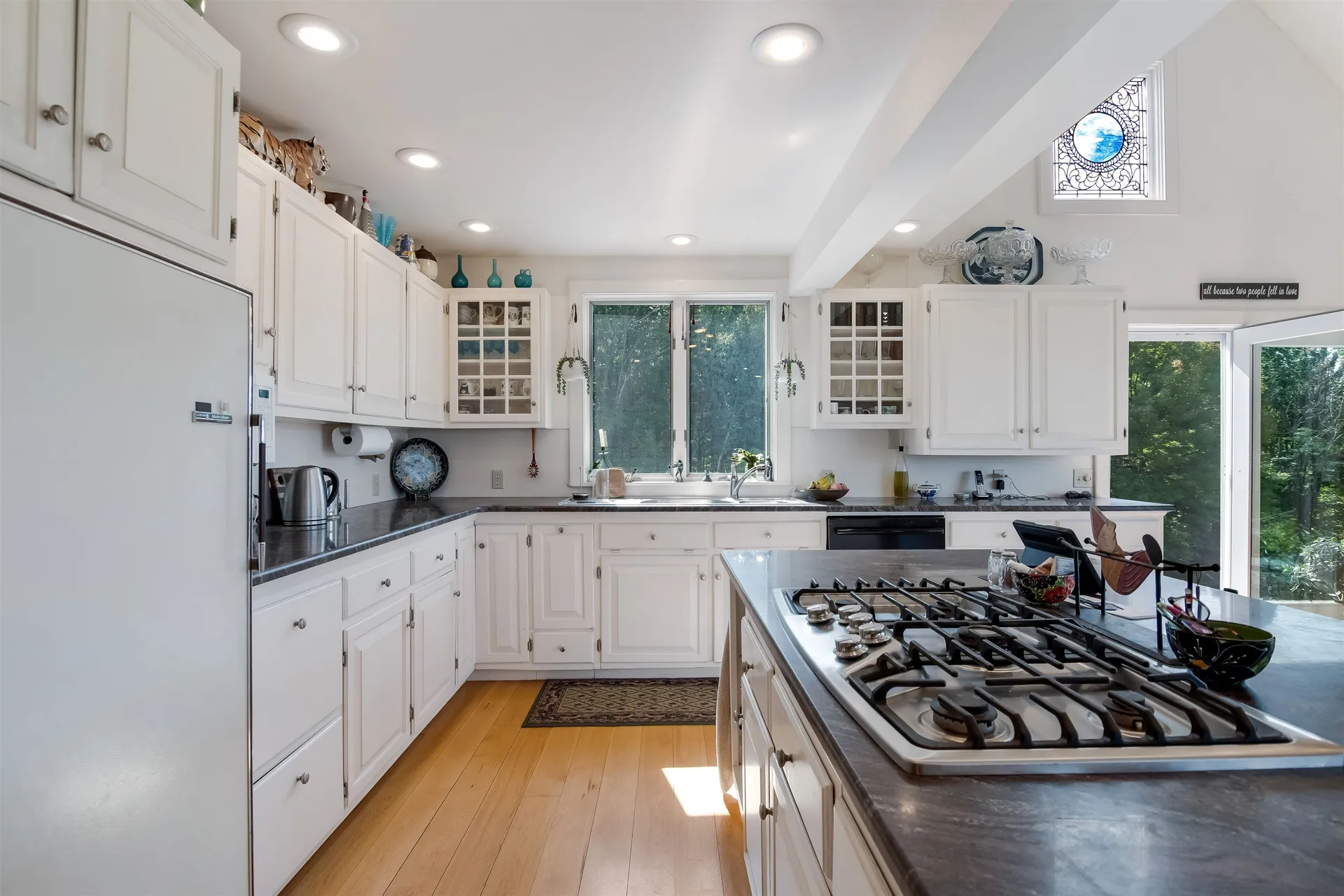 141 Old Farm Lane Warren VT 05674