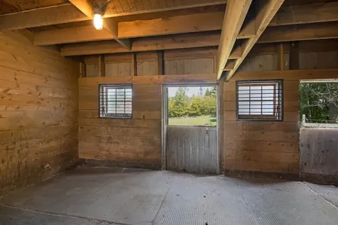 141 Old Farm Lane Warren VT 05674