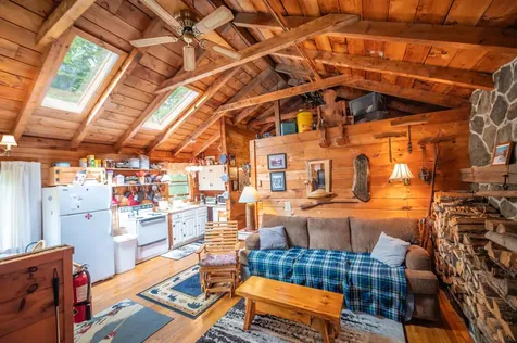 79 Captain Copeland Road Dover VT 05356