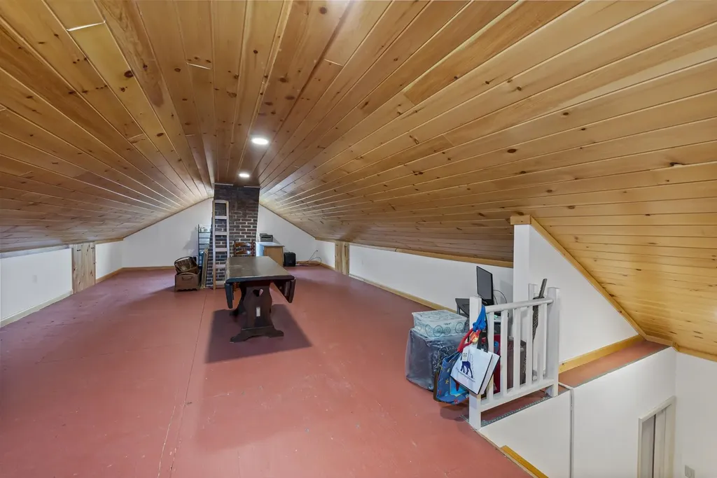 164 Ledge Hill Road Tuftonboro NH 03816