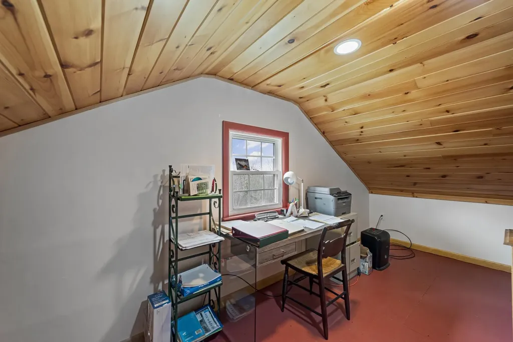164 Ledge Hill Road Tuftonboro NH 03816