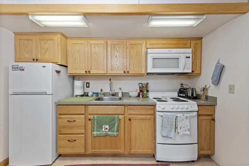 164 Ledge Hill Road Tuftonboro NH 03816