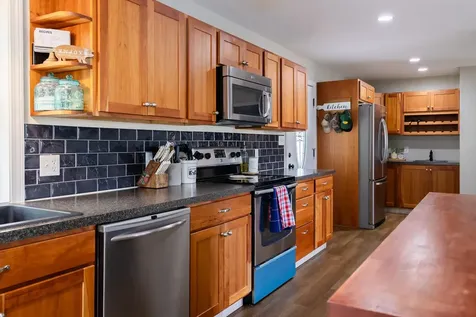 57 Ians Way Rochester NH 03867