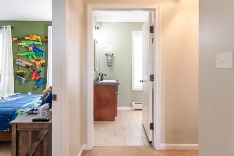 57 Ians Way Rochester NH 03867