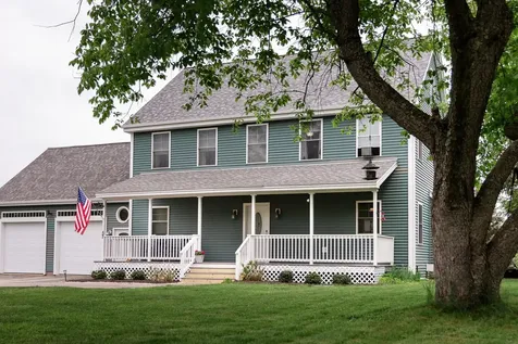 57 Ians Way Rochester NH 03867