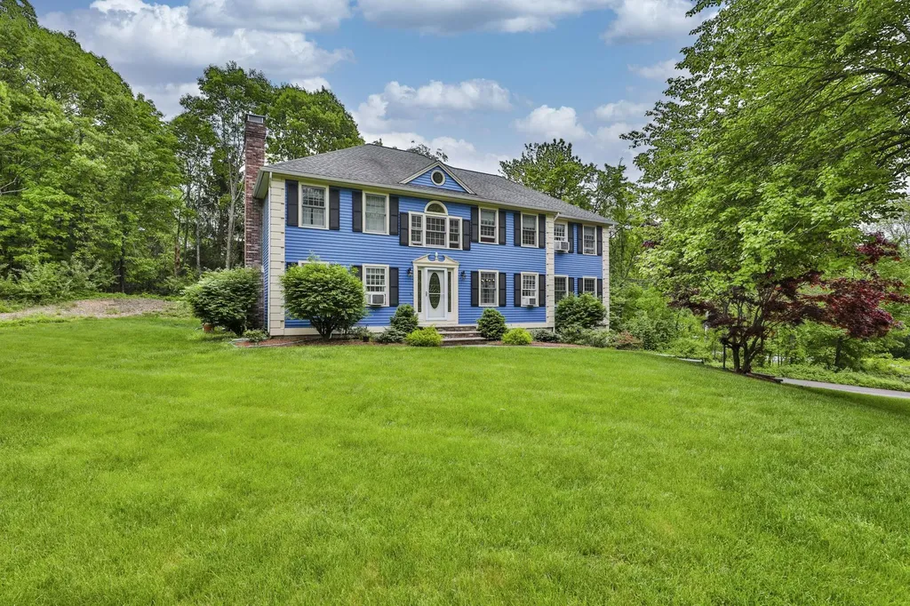 1 Reuben Road Derry NH 03038