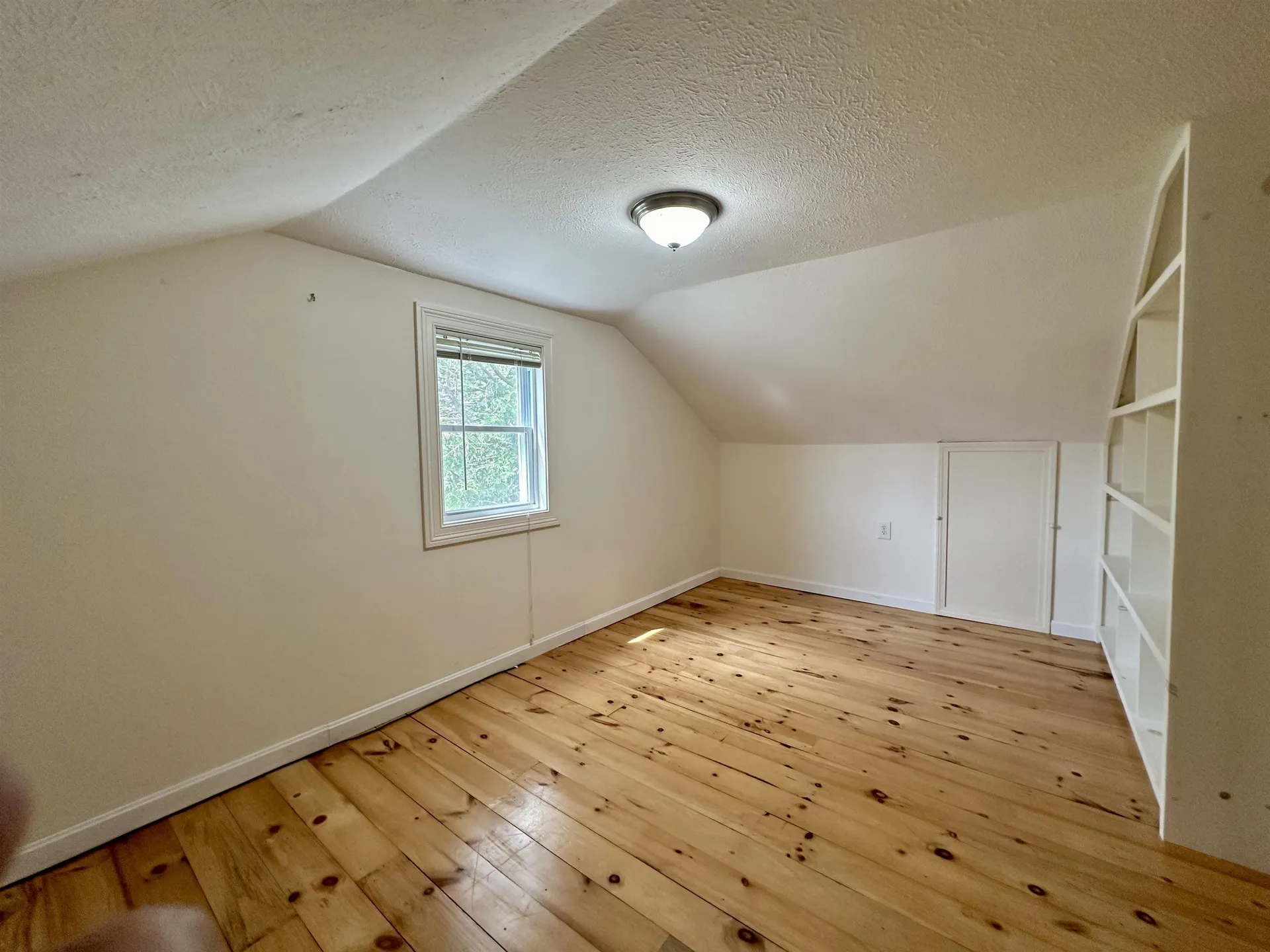 5 Beverly Court St. Albans City VT 05478