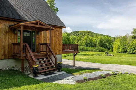 276 Old Stage Road Chester VT 05143