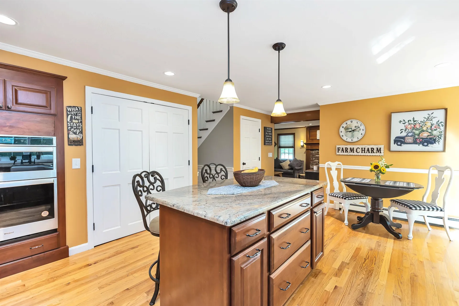 3 Colleny Drive Bedford NH 03110