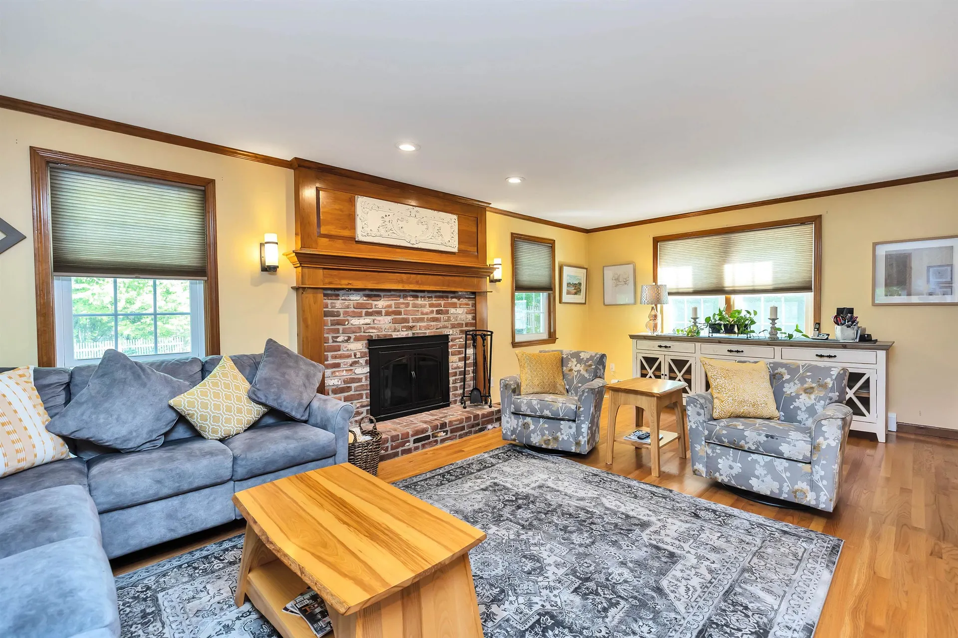 3 Colleny Drive Bedford NH 03110