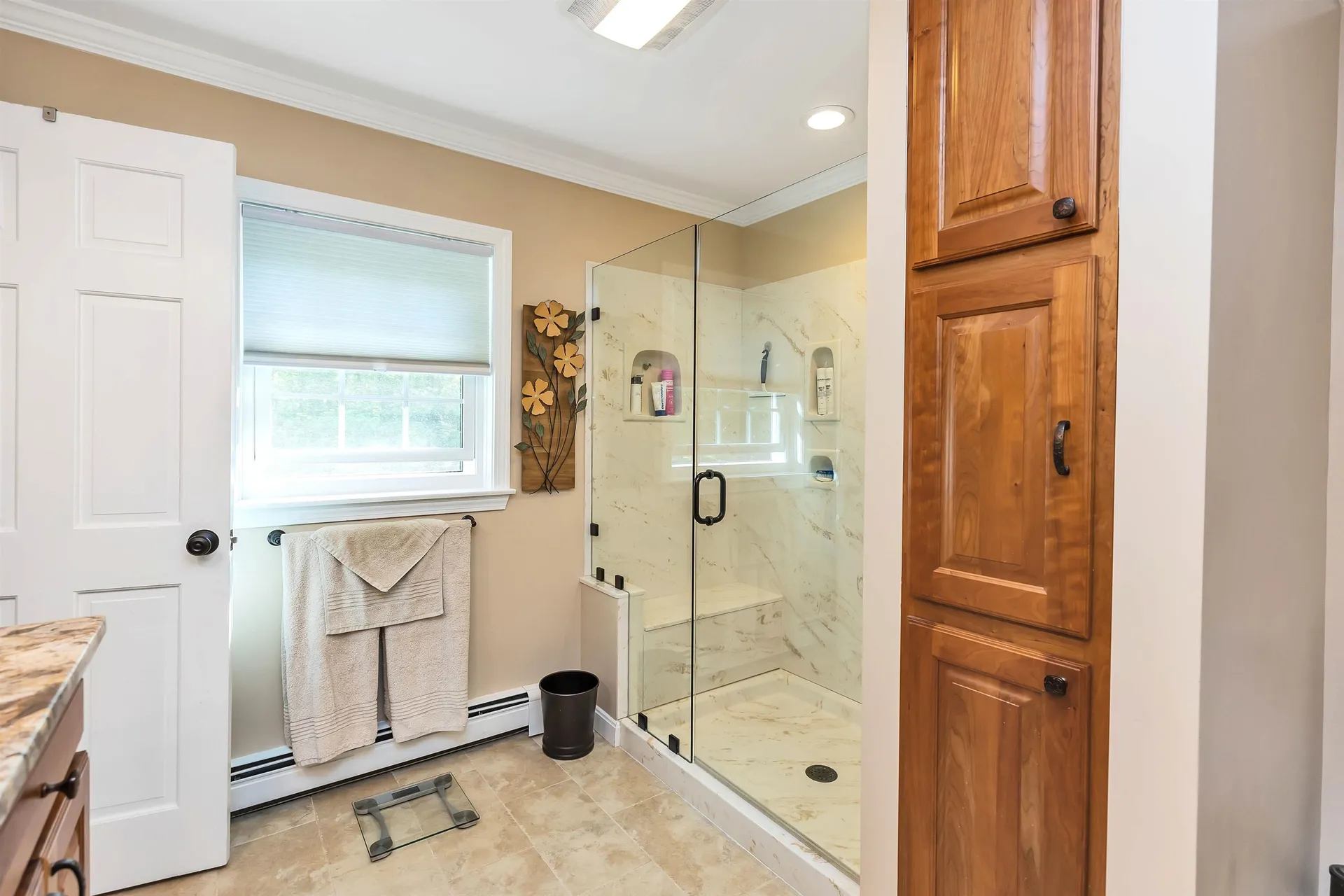 3 Colleny Drive Bedford NH 03110