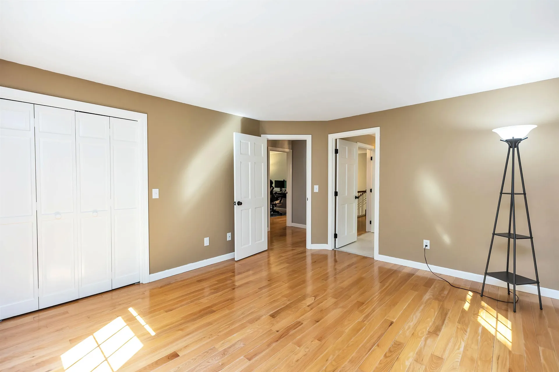 3 Colleny Drive Bedford NH 03110