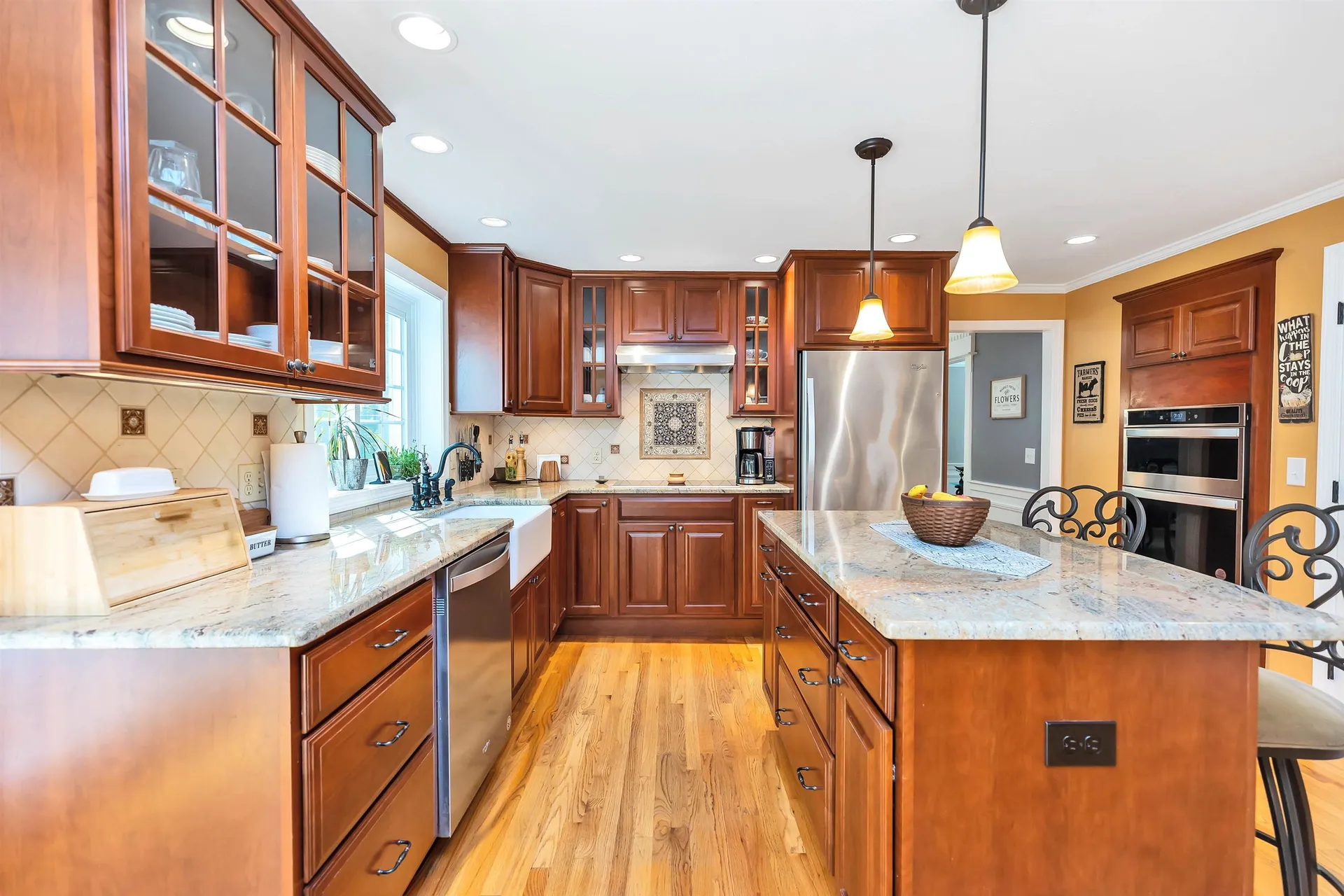 3 Colleny Drive Bedford NH 03110