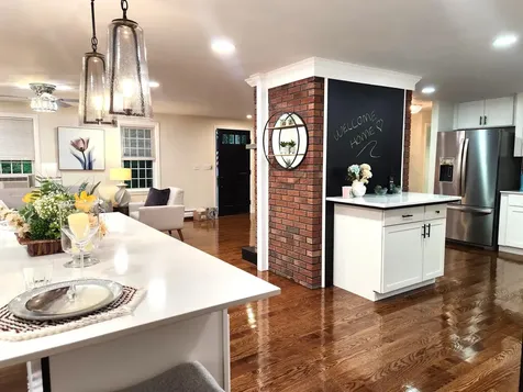 10 Oriole Road Windham NH 03087-1614