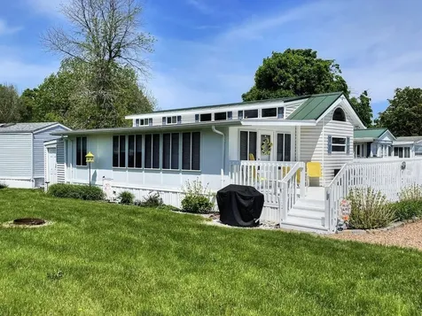 16 Eagle Lane South Hero VT 05486
