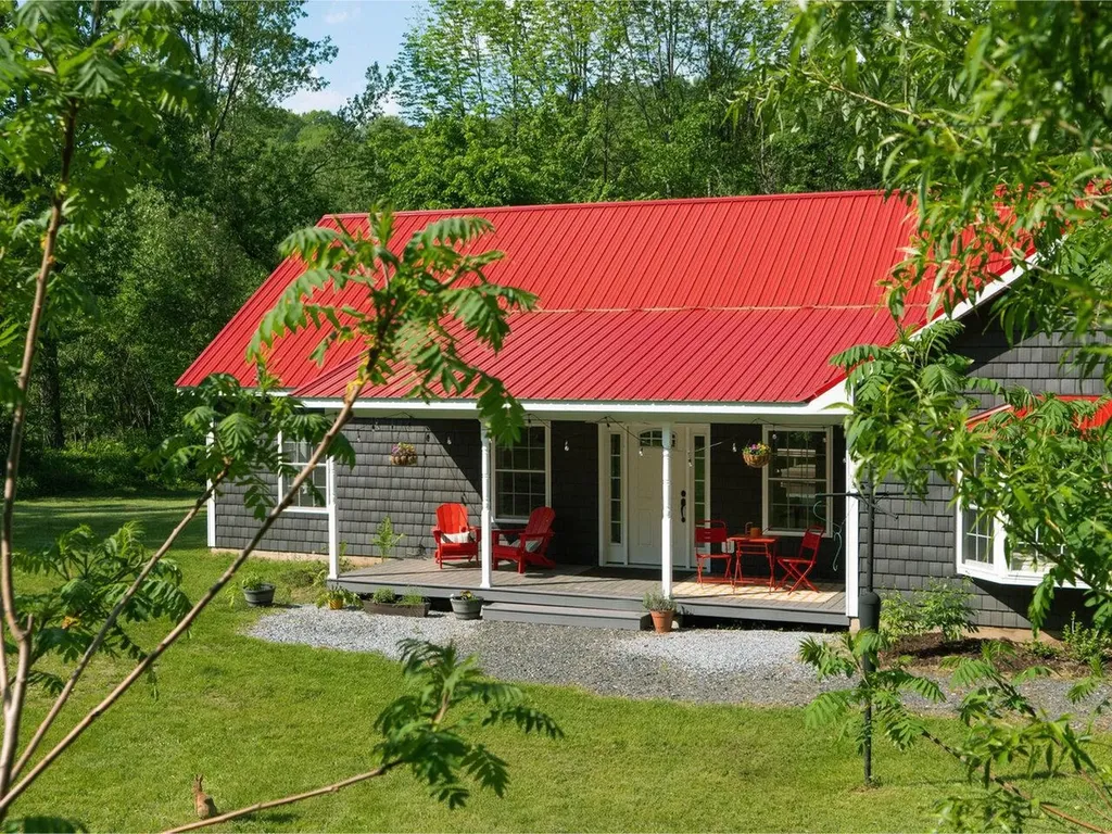 3585 Duxbury Road Bolton VT 05676