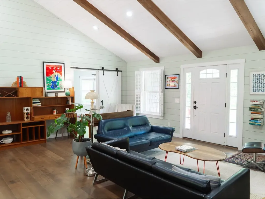 3585 Duxbury Road Bolton VT 05676