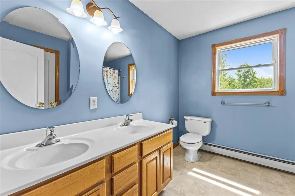 120 Forest Heights Sheldon VT 05483