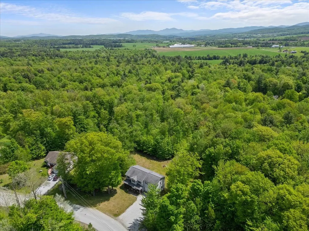 120 Forest Heights Sheldon VT 05483
