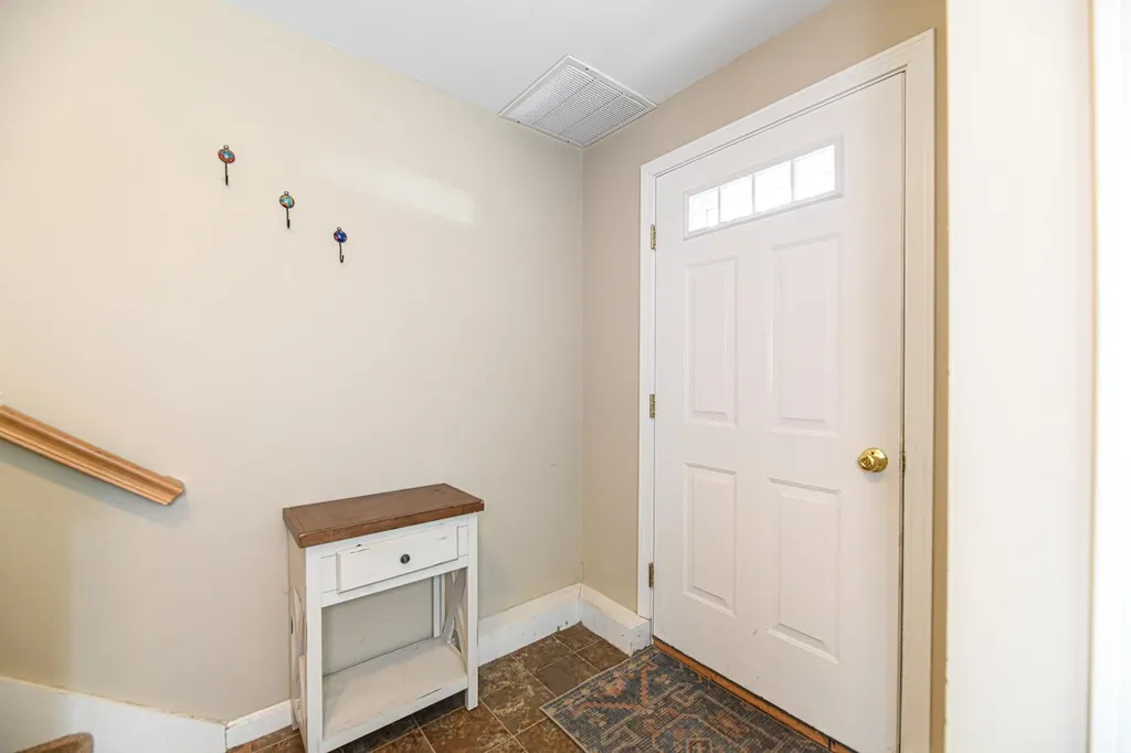 35 Old Mill Road South Berwick ME 03908