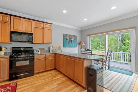 152 Woodland Loop Lincoln NH 03251