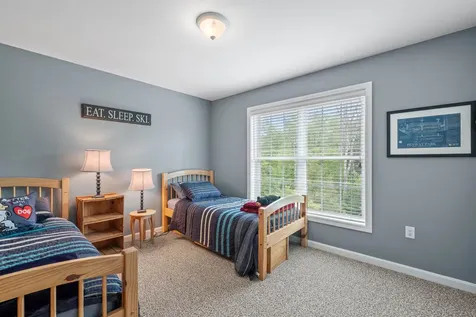152 Woodland Loop Lincoln NH 03251