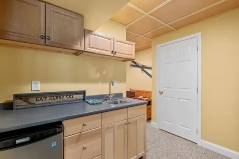 152 Woodland Loop Lincoln NH 03251