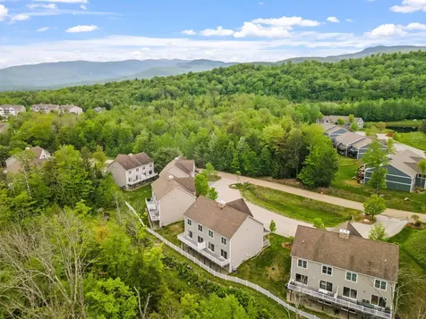 152 Woodland Loop Lincoln NH 03251
