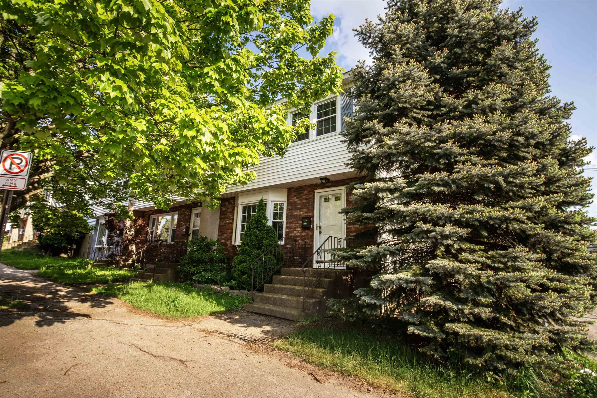 117 Laurel Street Manchester NH 03103